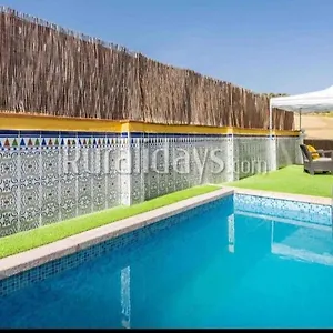 casa-rural-los-alcaidejos-con-piscina.1costadelsol.com/